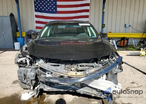 2015 Nissan Altima 2.5 z USA, uszkodzony, nr VIN 1N4AL3AP2FN893945